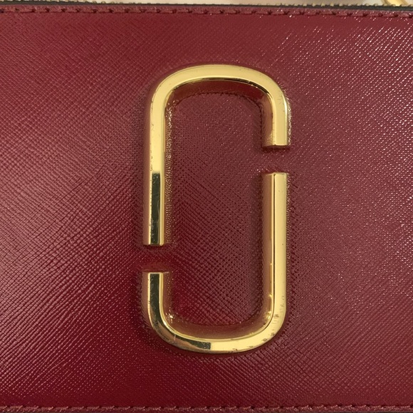 Marc Jacobs Snapshot Deep Maroon/Graphite - Picture 9 of 13
